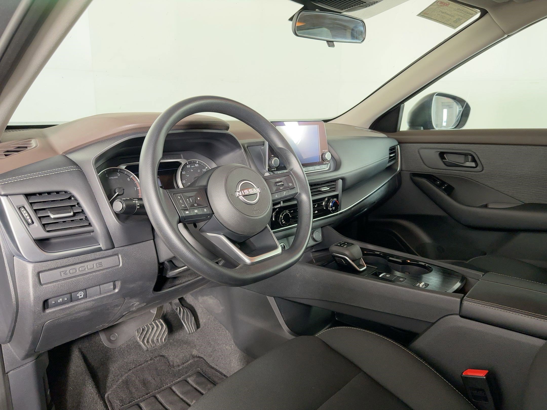 2023 Nissan Rogue S photo 4