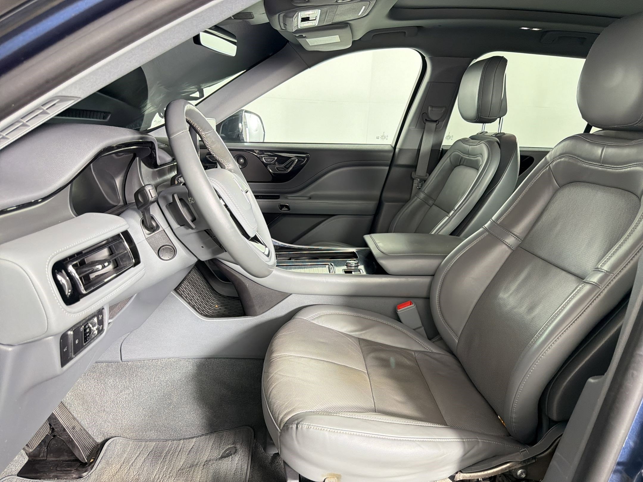 Aviator Reserve SUV
