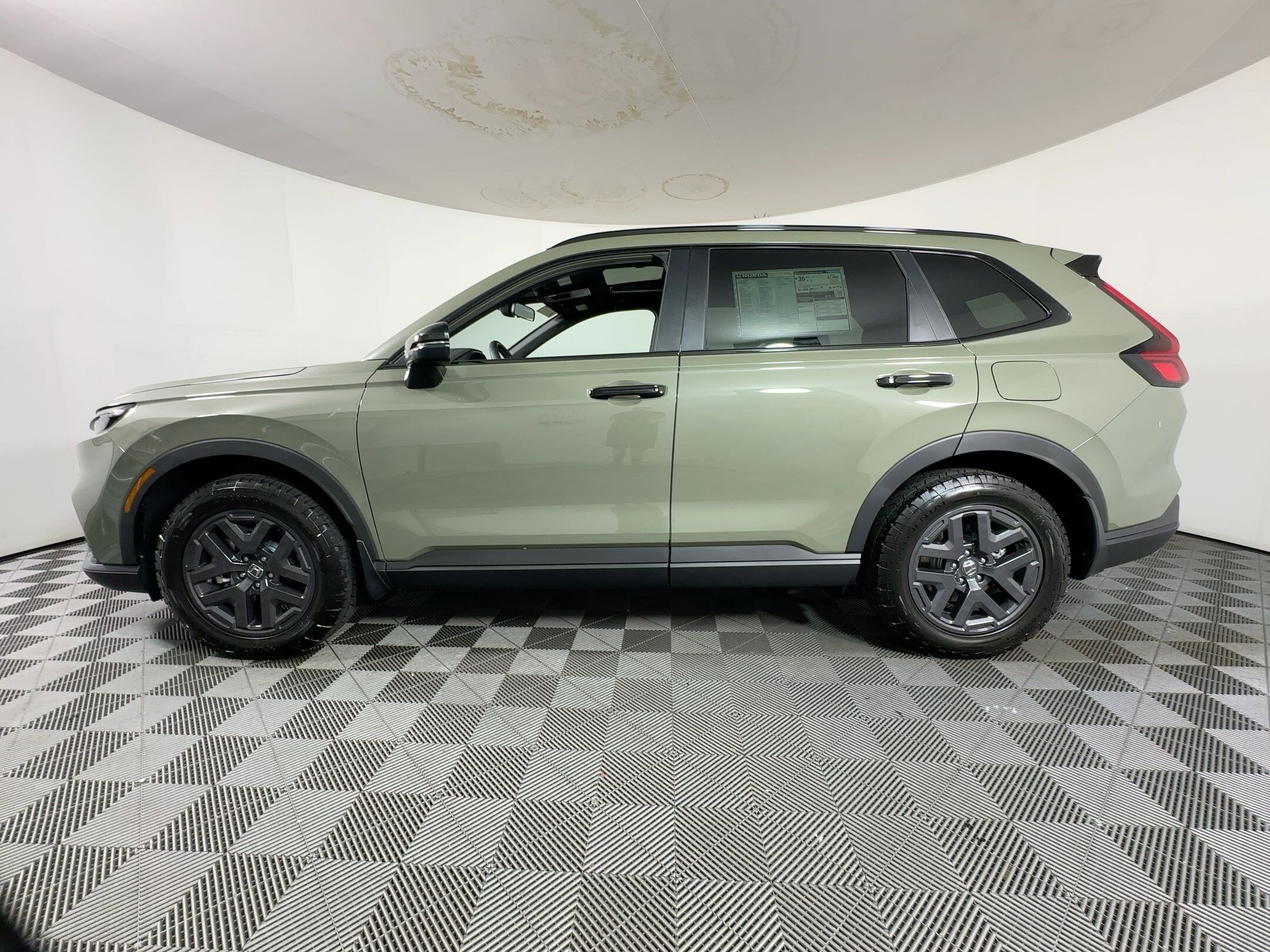2026 Honda CR-V Hybrid photo 2
