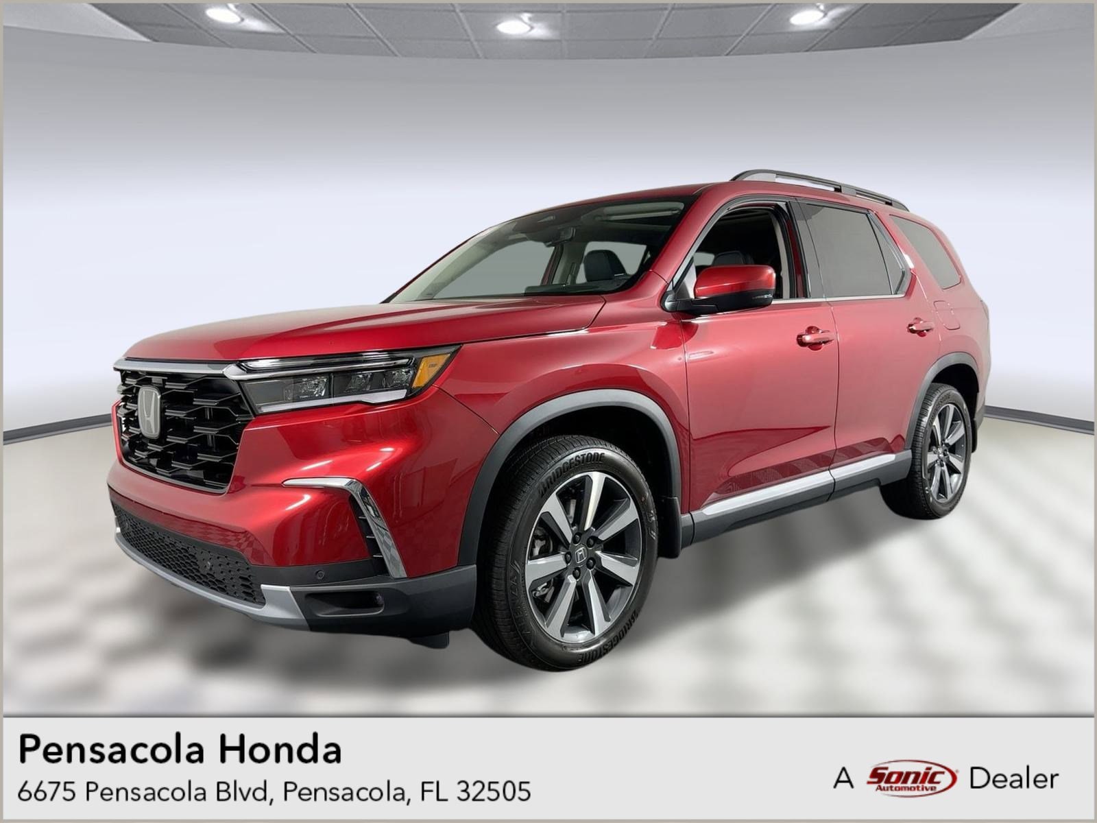2025 Honda Pilot Touring's photo