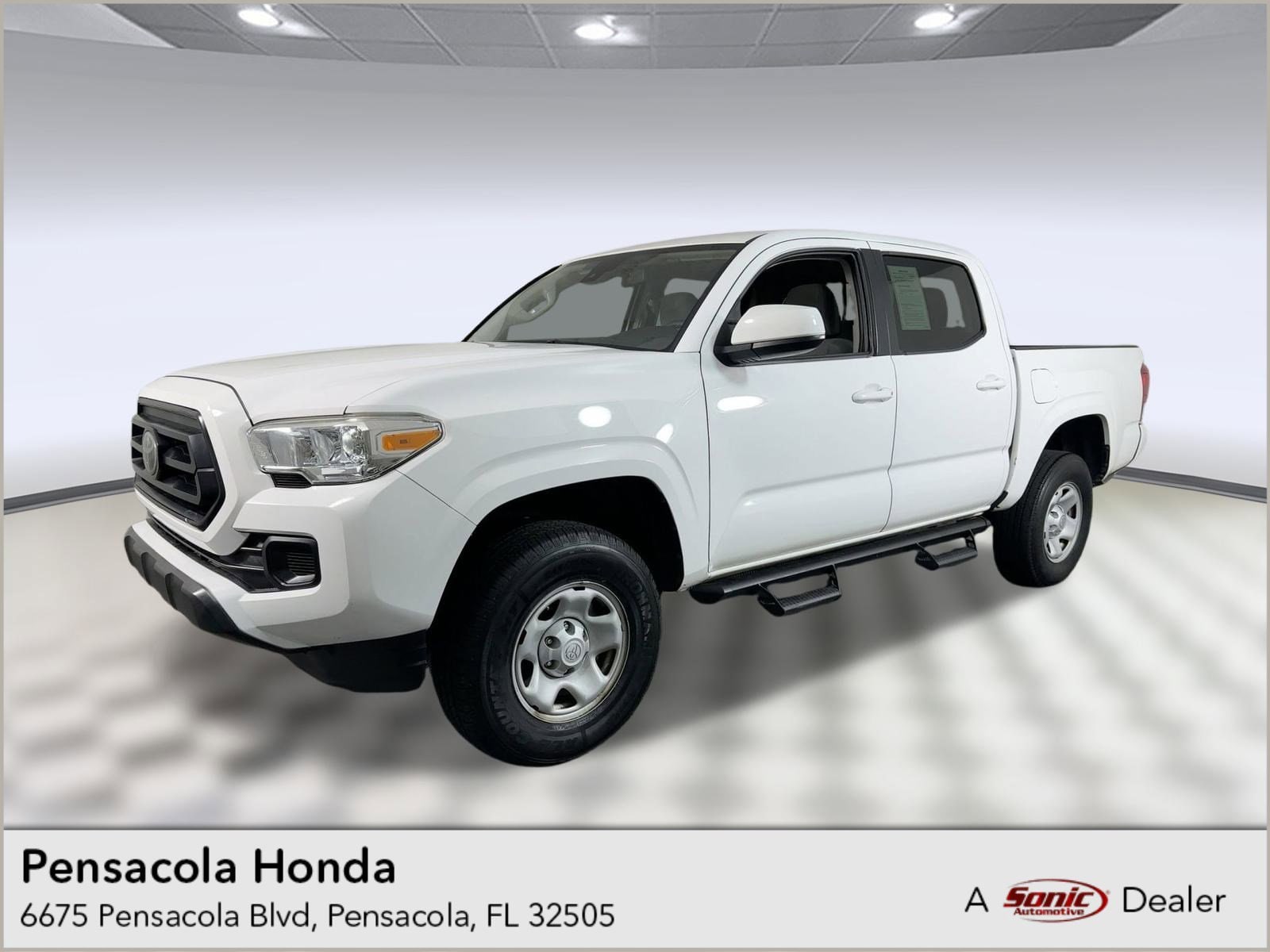 2020 Toyota Tacoma SR's photo
