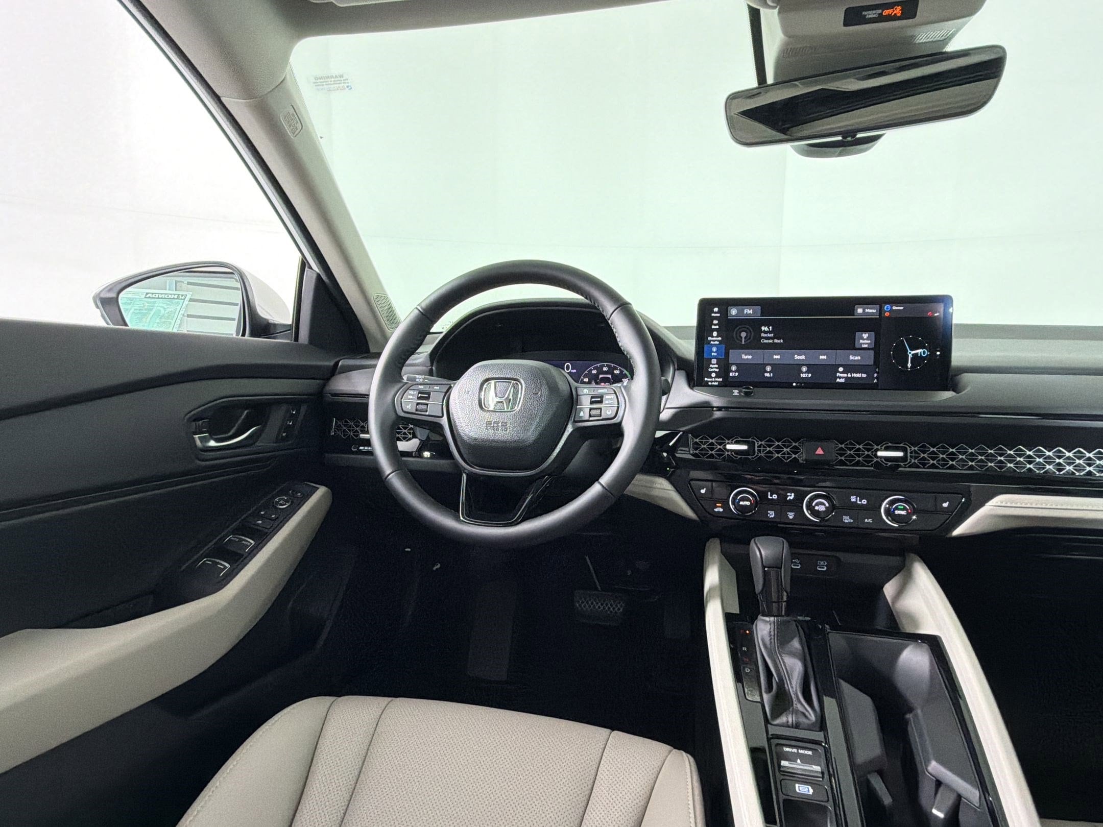 2026 Honda Accord Hybrid EX-L - Photo 27