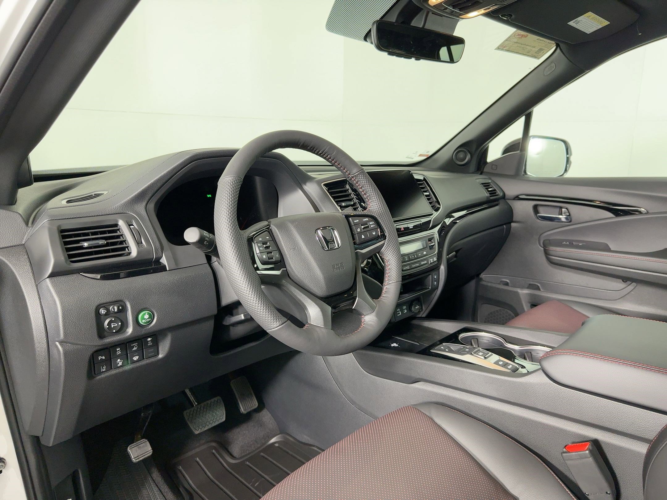 2026 Honda Ridgeline Black Edition photo 3