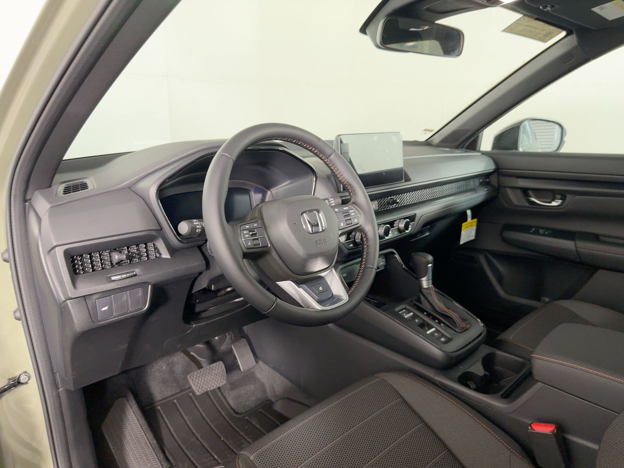 2026 Honda CR-V Hybrid photo 4
