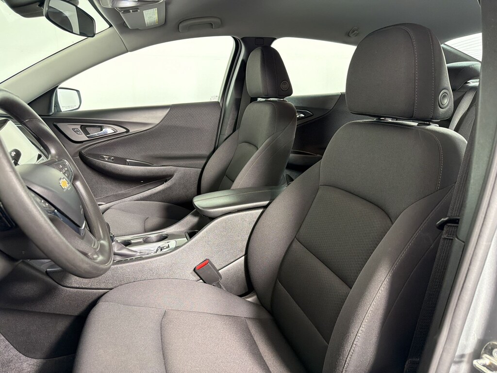 Used 2024 Chevrolet Malibu LT Sedan