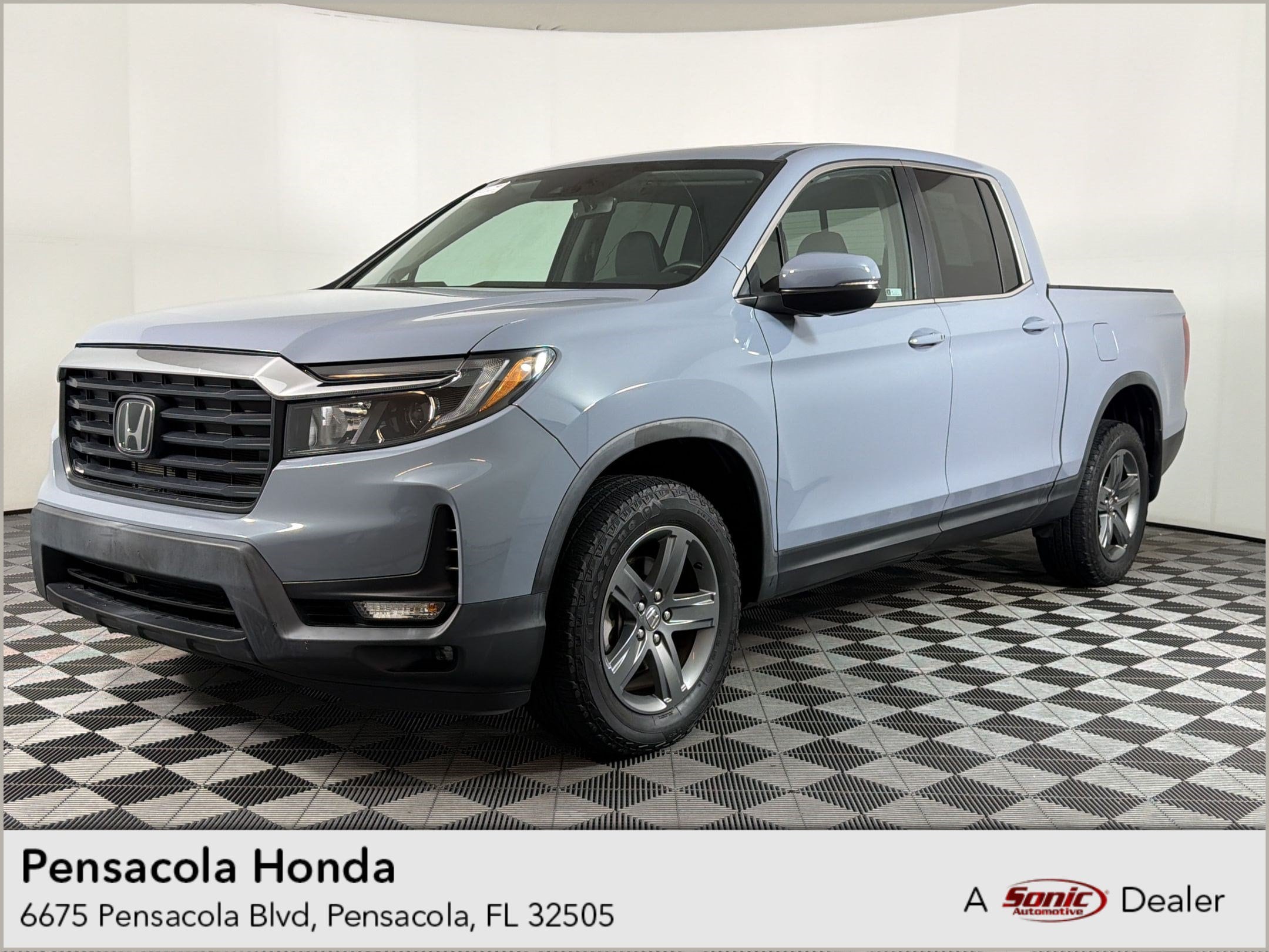 2023 Honda Ridgeline RTL AWD's photo
