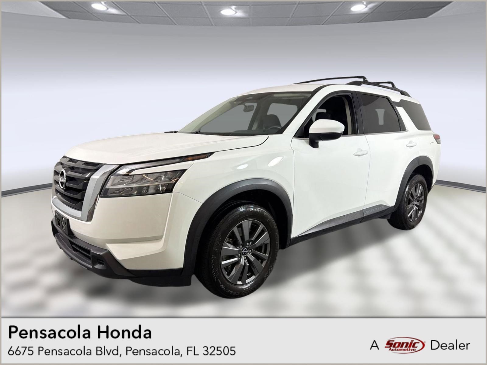 2022 Nissan Pathfinder SV