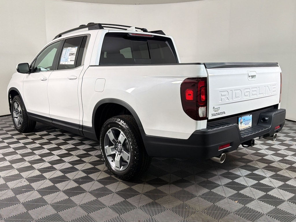 New 2026 Honda Ridgeline RTL Truck Crew Cab