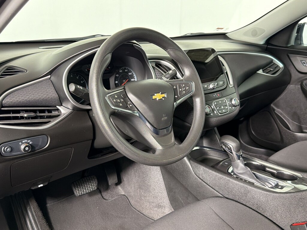 Used 2024 Chevrolet Malibu LT Sedan