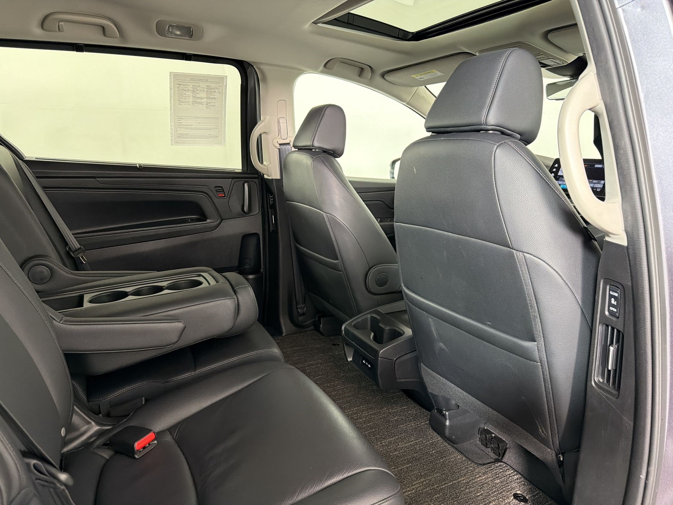 2025 Honda Odyssey EX-L - Photo 29