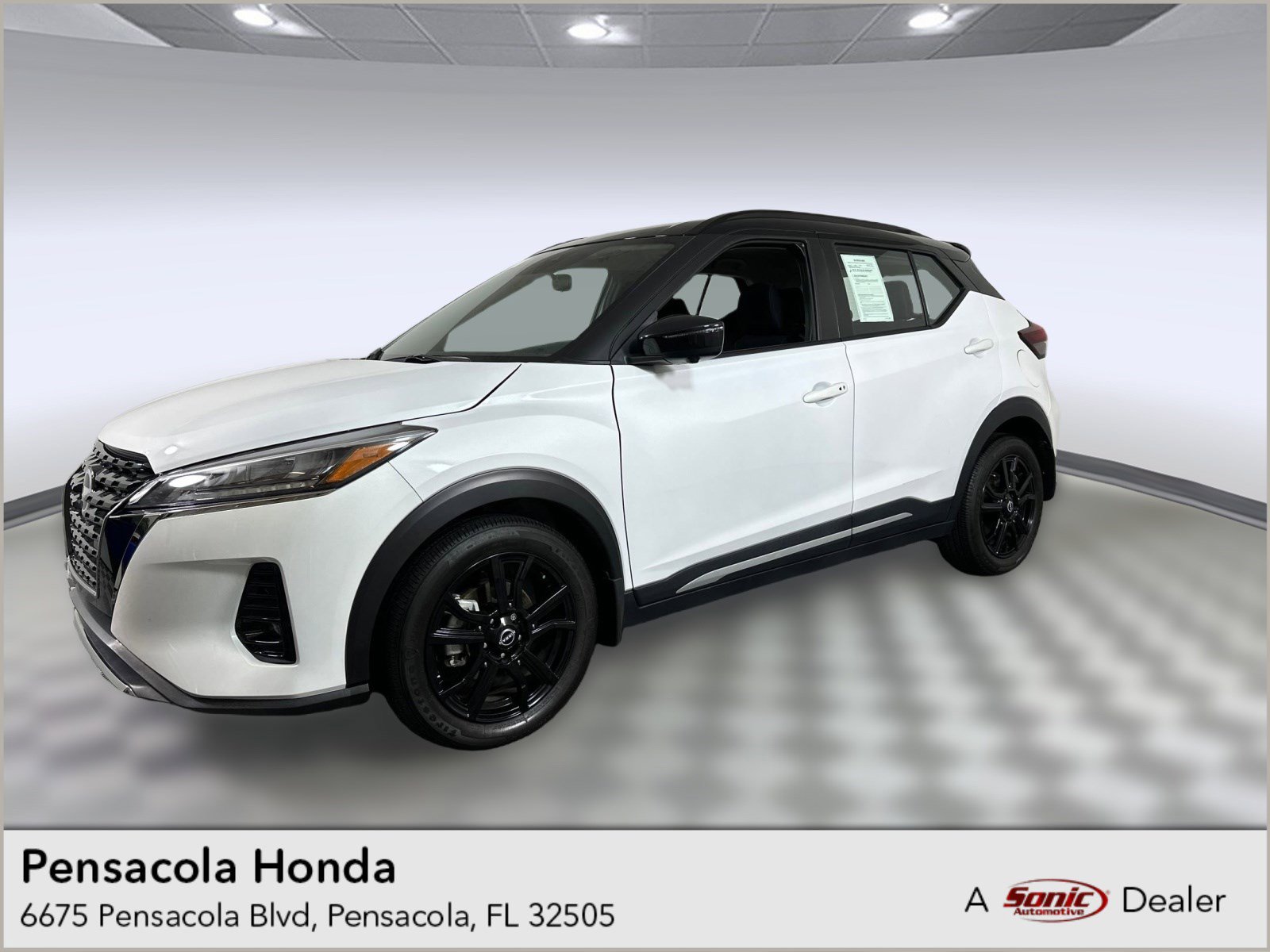 2024 Nissan Kicks SR