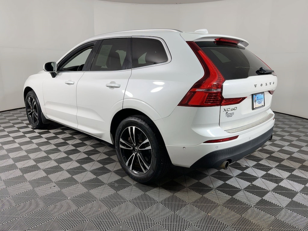 Used 2018 Volvo XC60 Momentum SUV