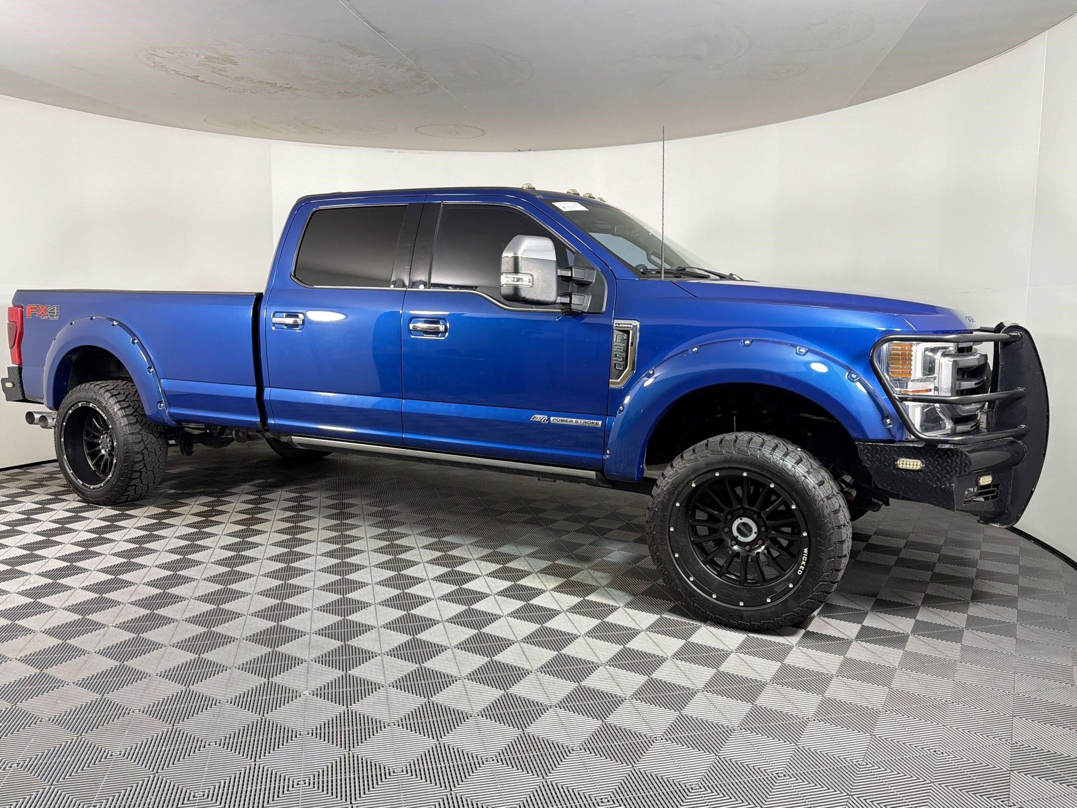 F-350 Platinum Truck Crew Cab