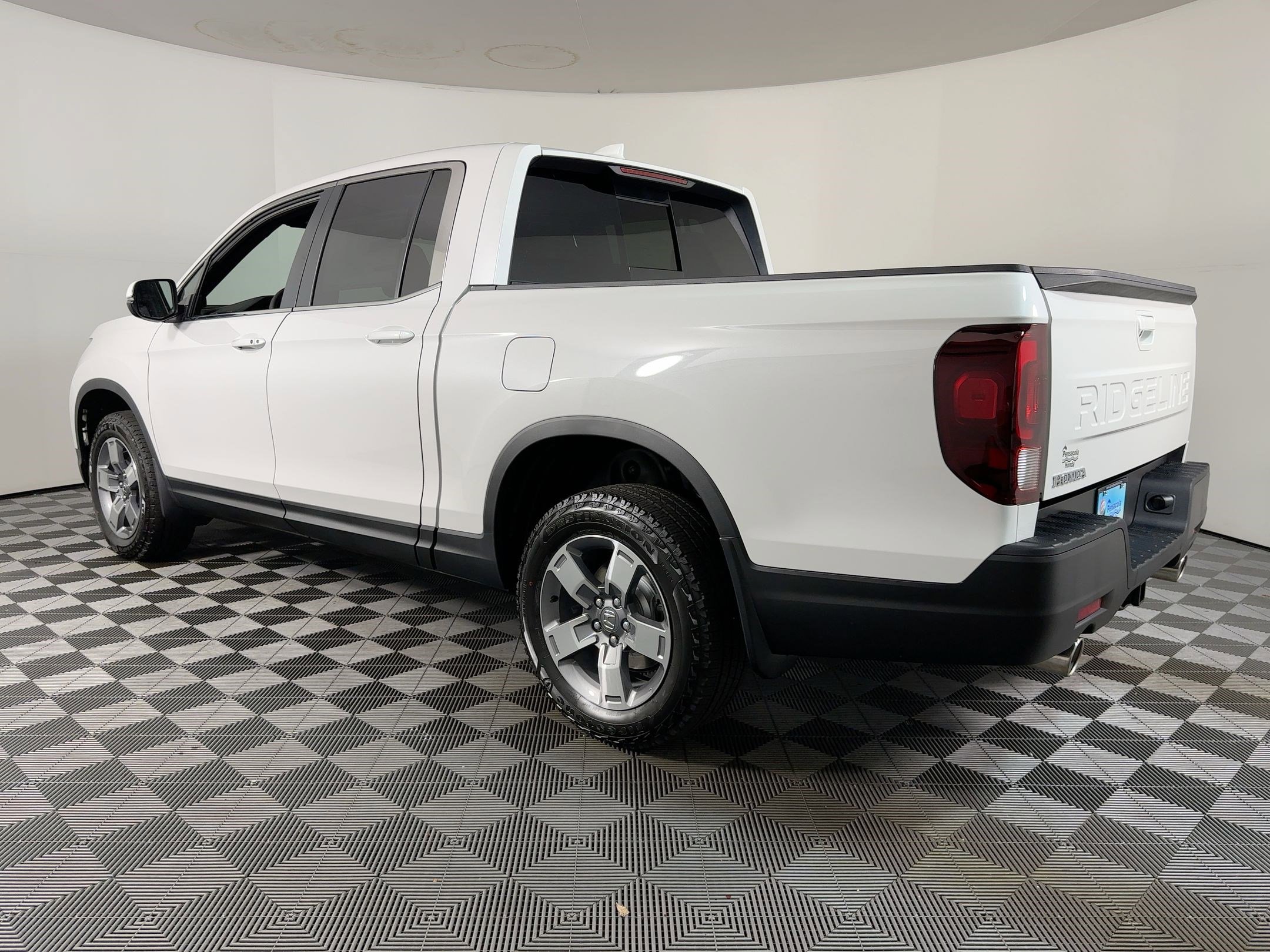 2026 Honda Ridgeline RTL photo 2