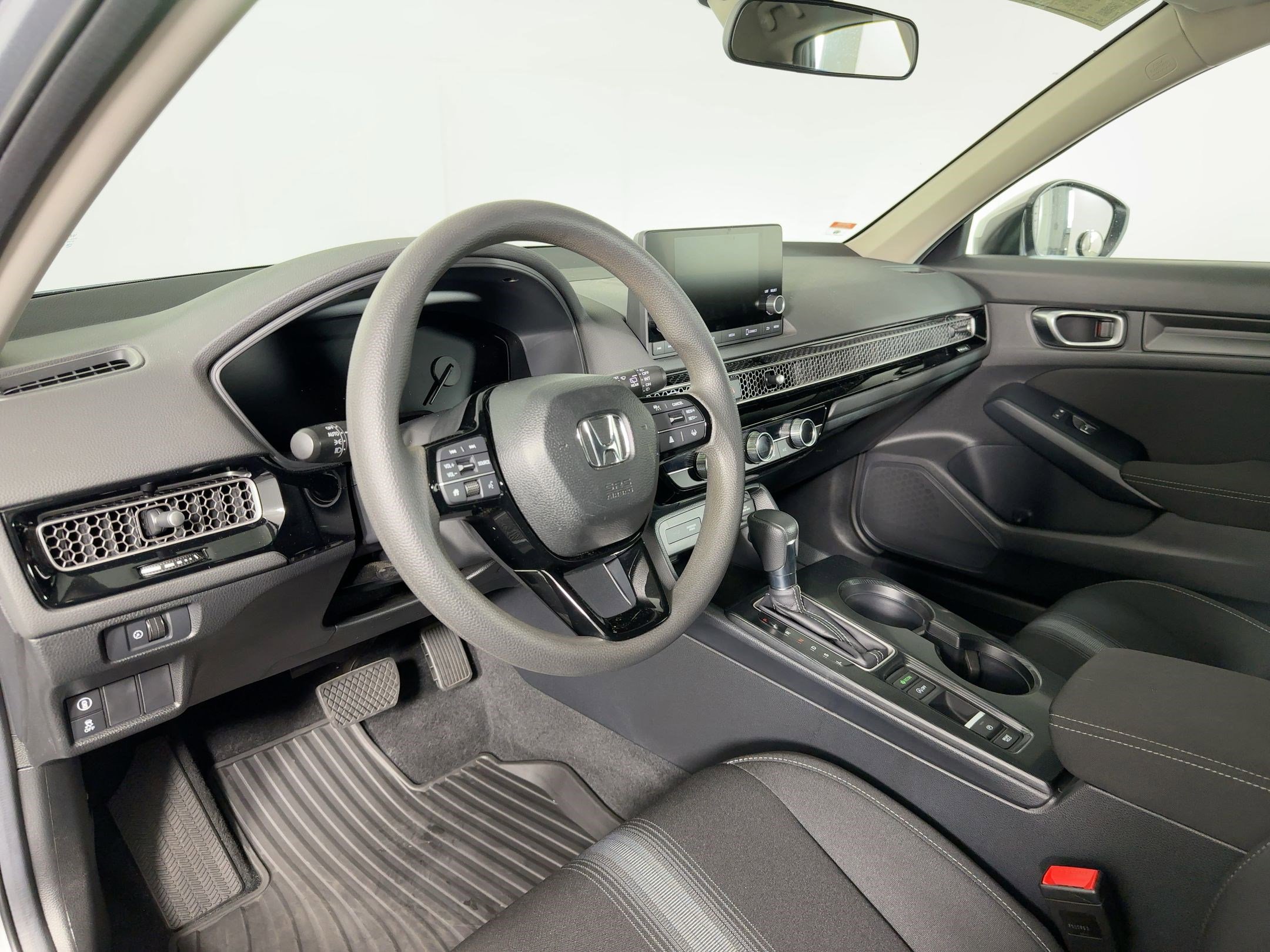 2024 Honda Civic LX Hatchback photo 3