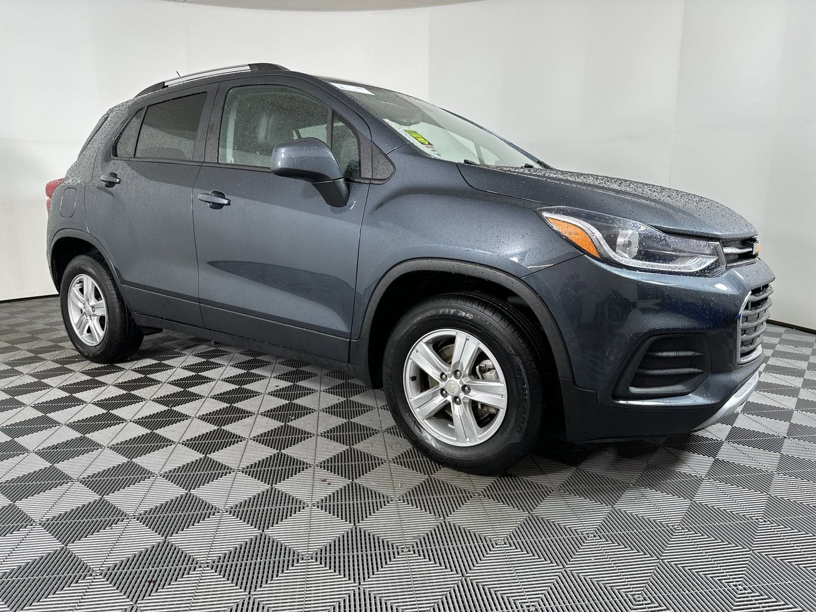 Used 2021 Chevrolet Trax LT with VIN KL7CJPSM0MB366017 for sale in Pensacola, FL