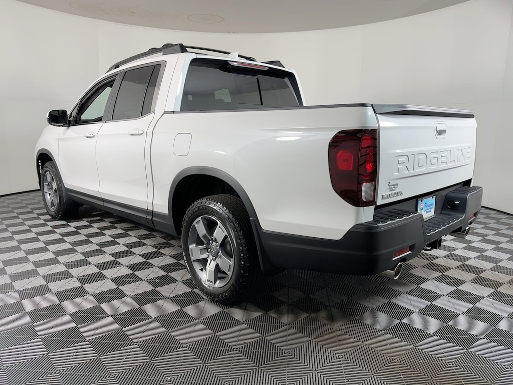New 2026 Honda Ridgeline RTL Truck Crew Cab