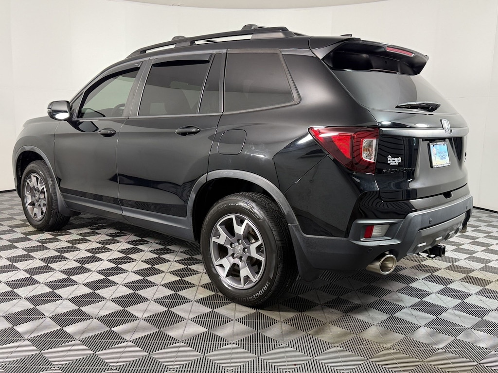 Used 2023 Honda Passport TrailSport SUV