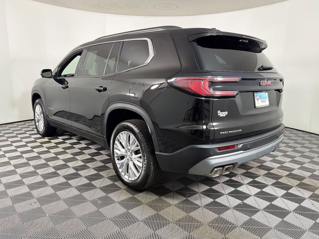 Used 2026 GMC Acadia FWD Elevation SUV