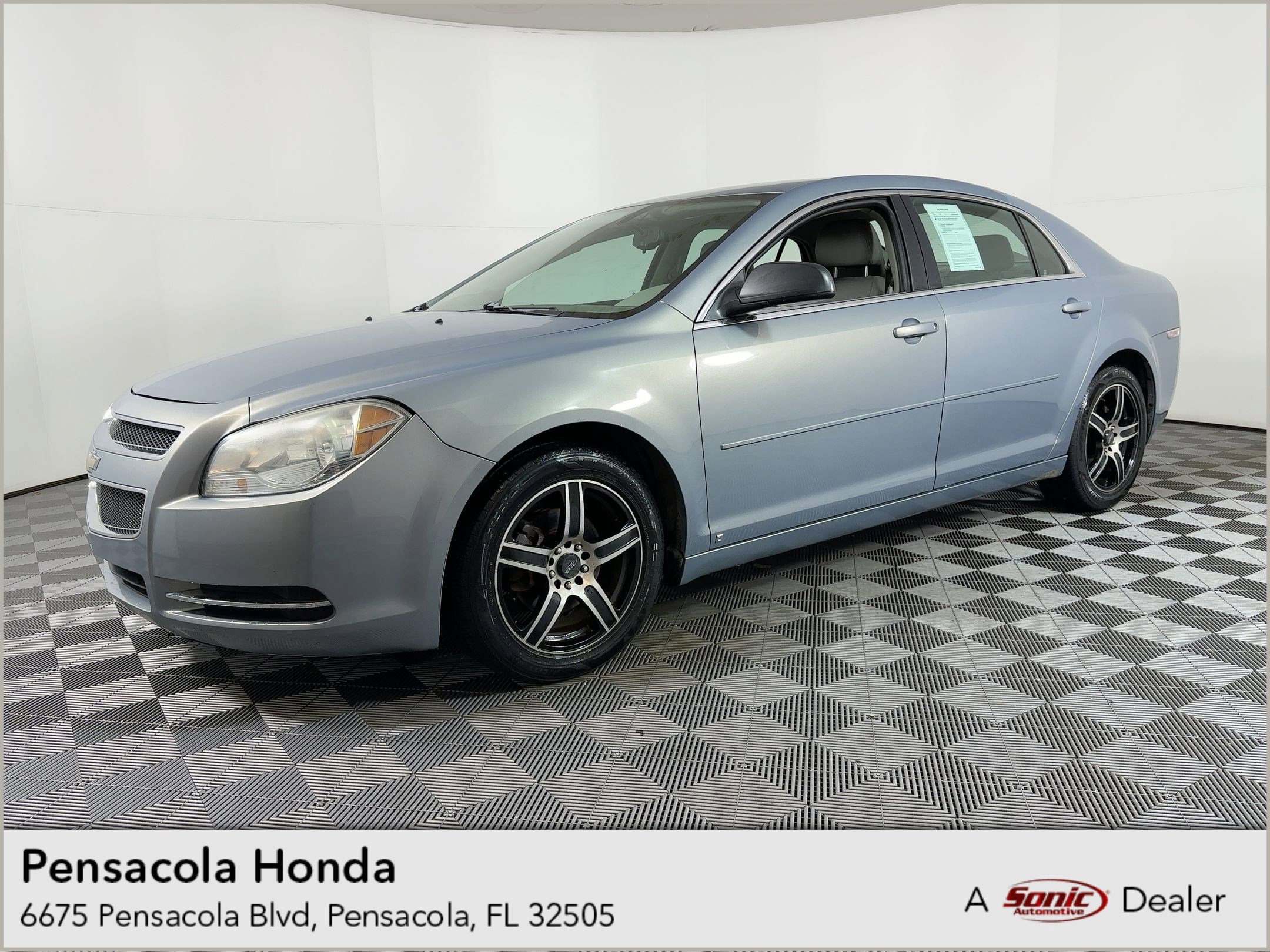 2009 Chevrolet Malibu 1LS's photo