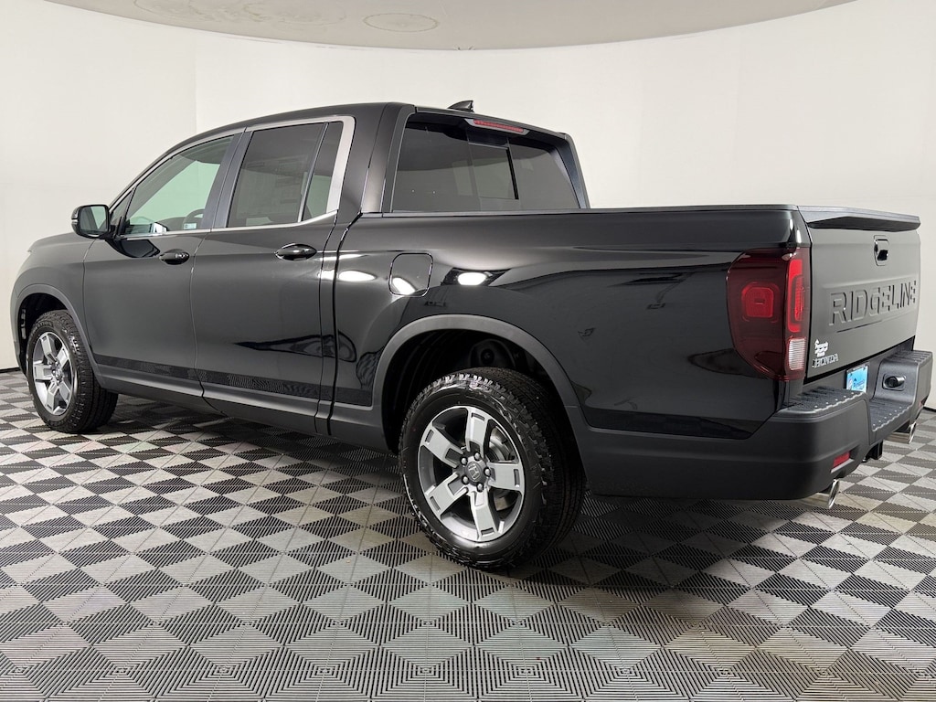 New 2026 Honda Ridgeline RTL Truck Crew Cab