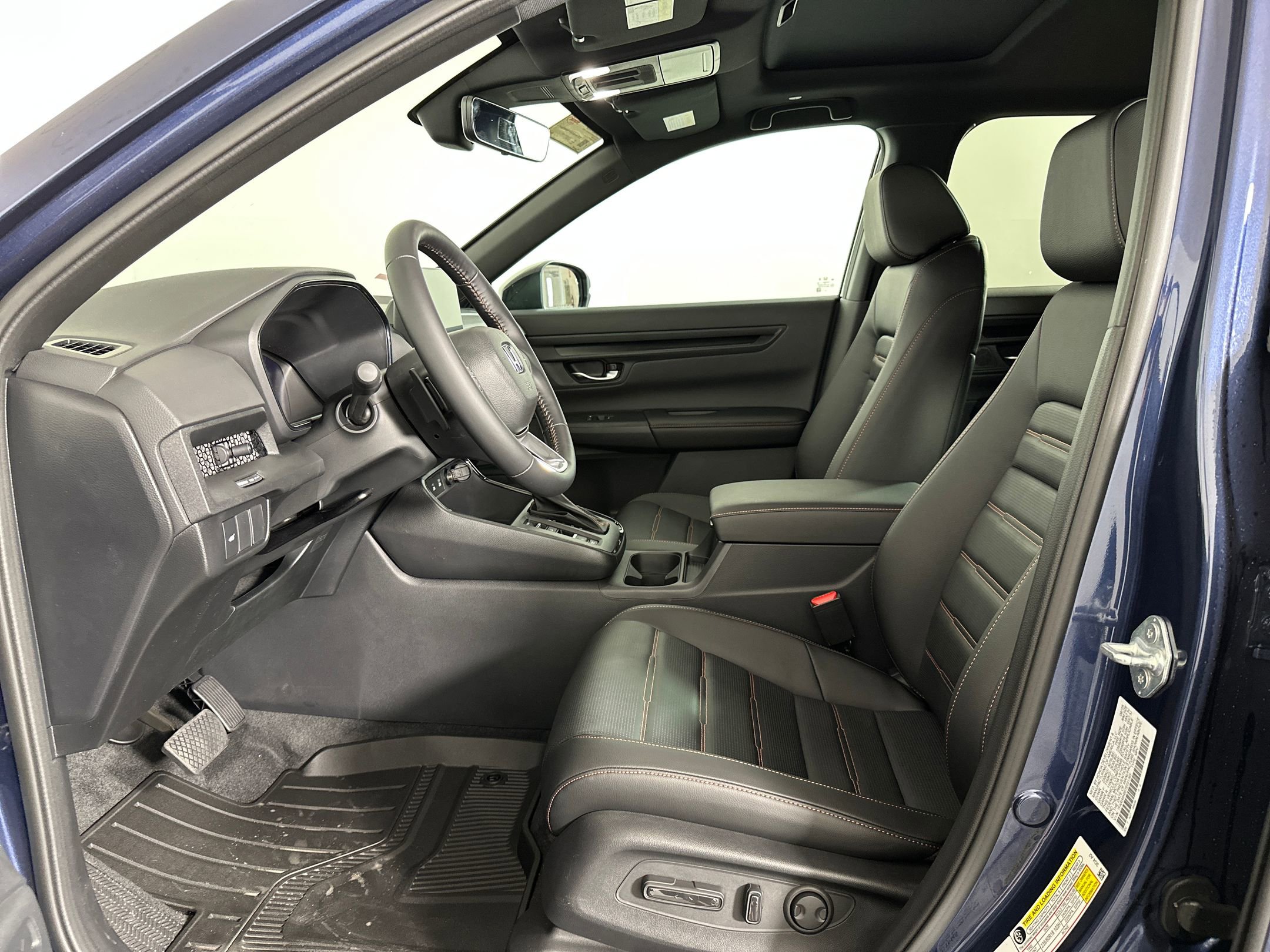 2026 Honda CR-V Hybrid Sport-L photo 3