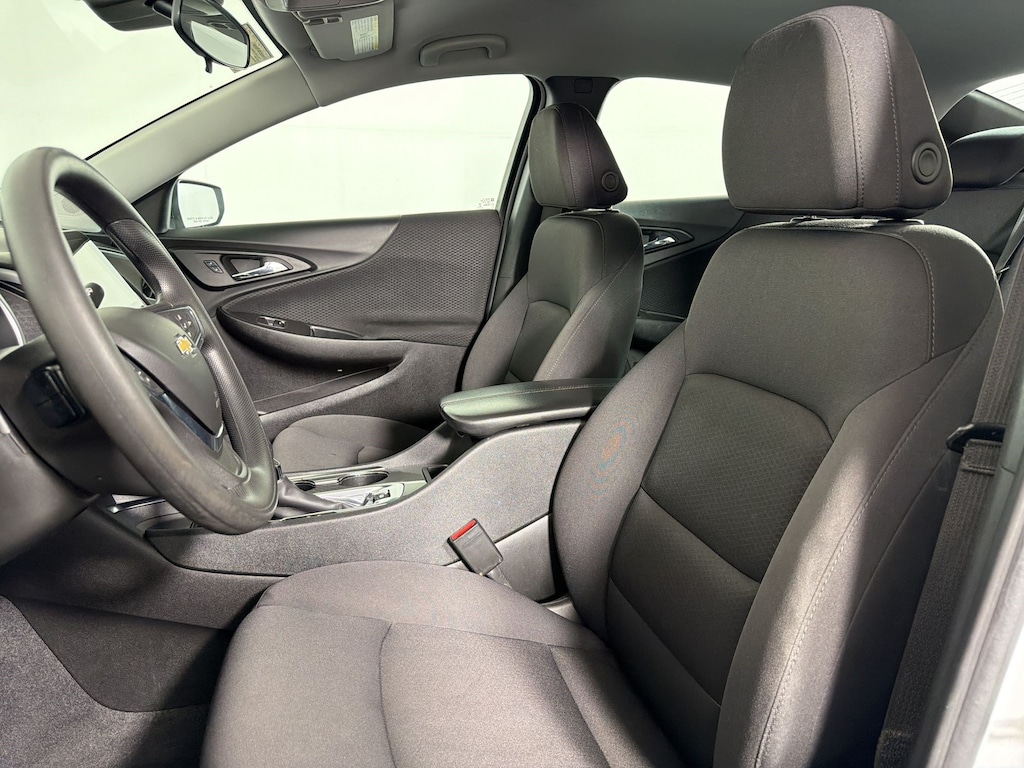 Used 2024 Chevrolet Malibu LT Sedan