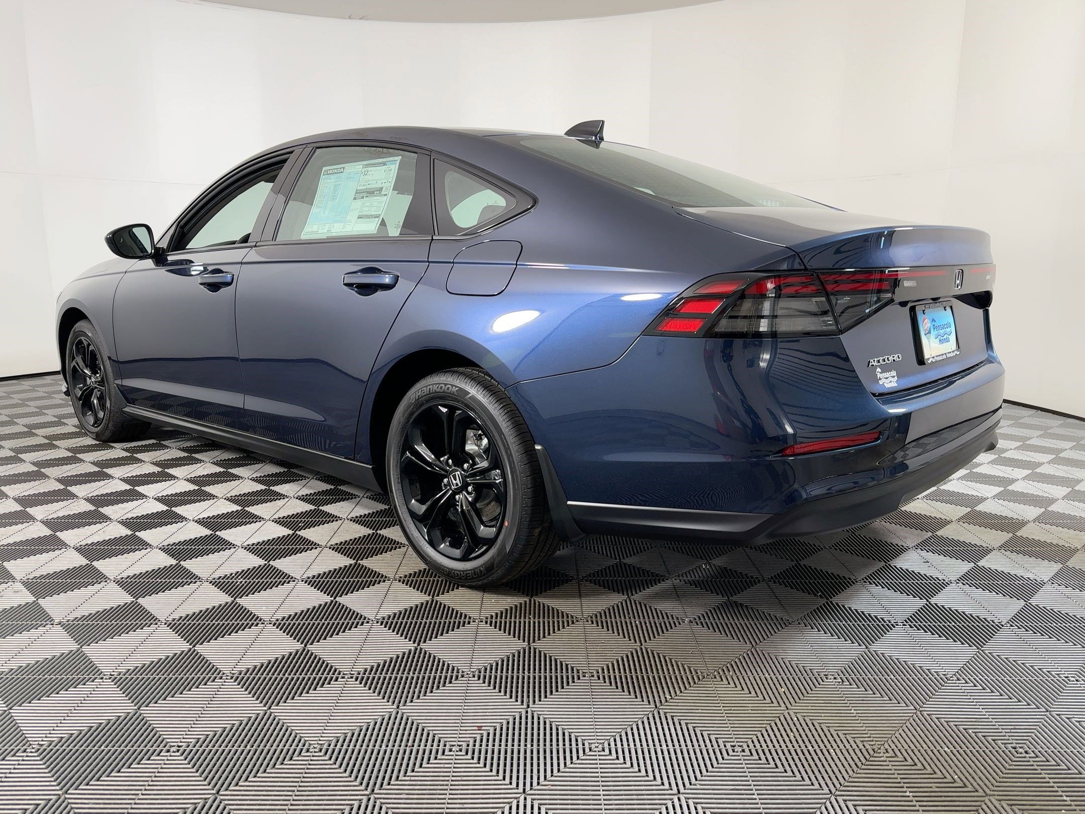 2025 Honda Accord SE photo 3