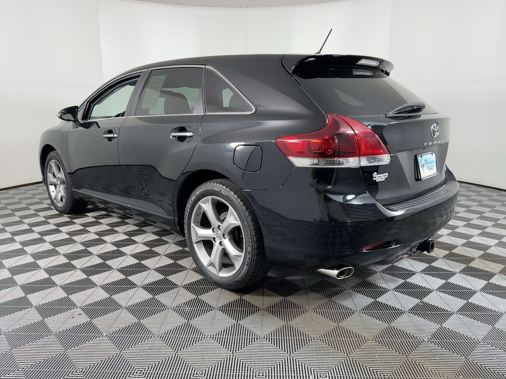 Used 2014 Toyota Venza XLE Crossover