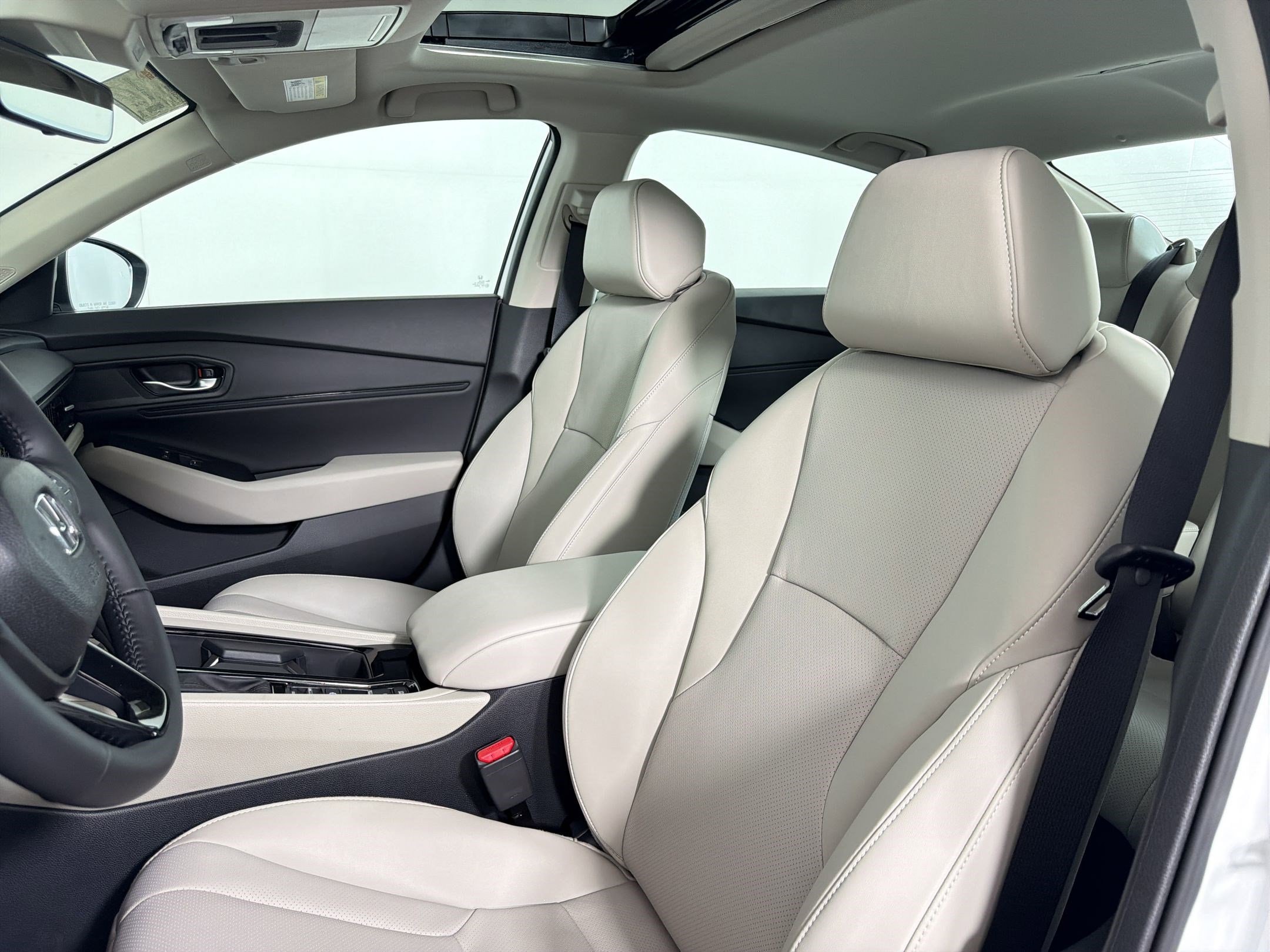 2026 Honda Accord Hybrid EX-L - Photo 21