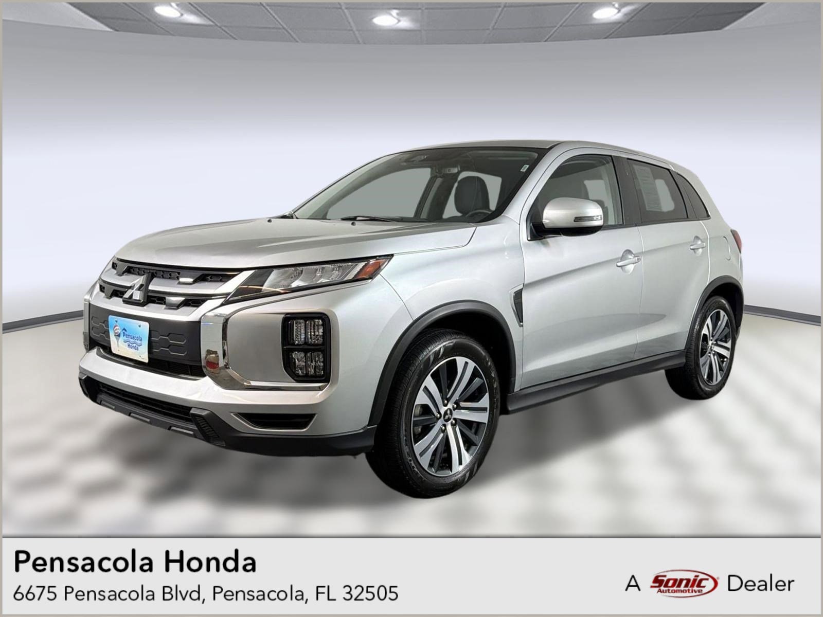 2025 Mitsubishi Outlander Sport's photo