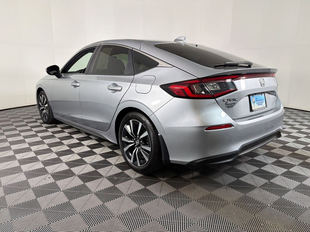 Used 2024 Honda Civic EX-L Hatchback