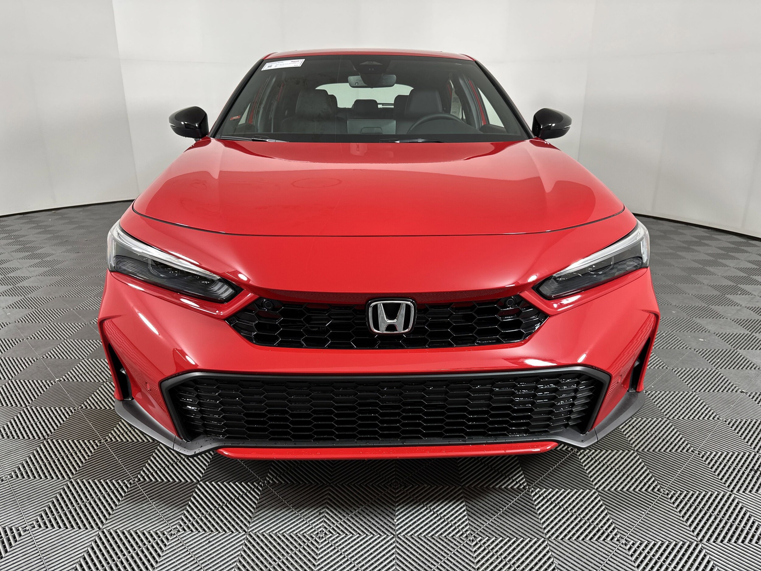 2025 Honda Civic Hybrid Sport Touring Hatchback photo 3