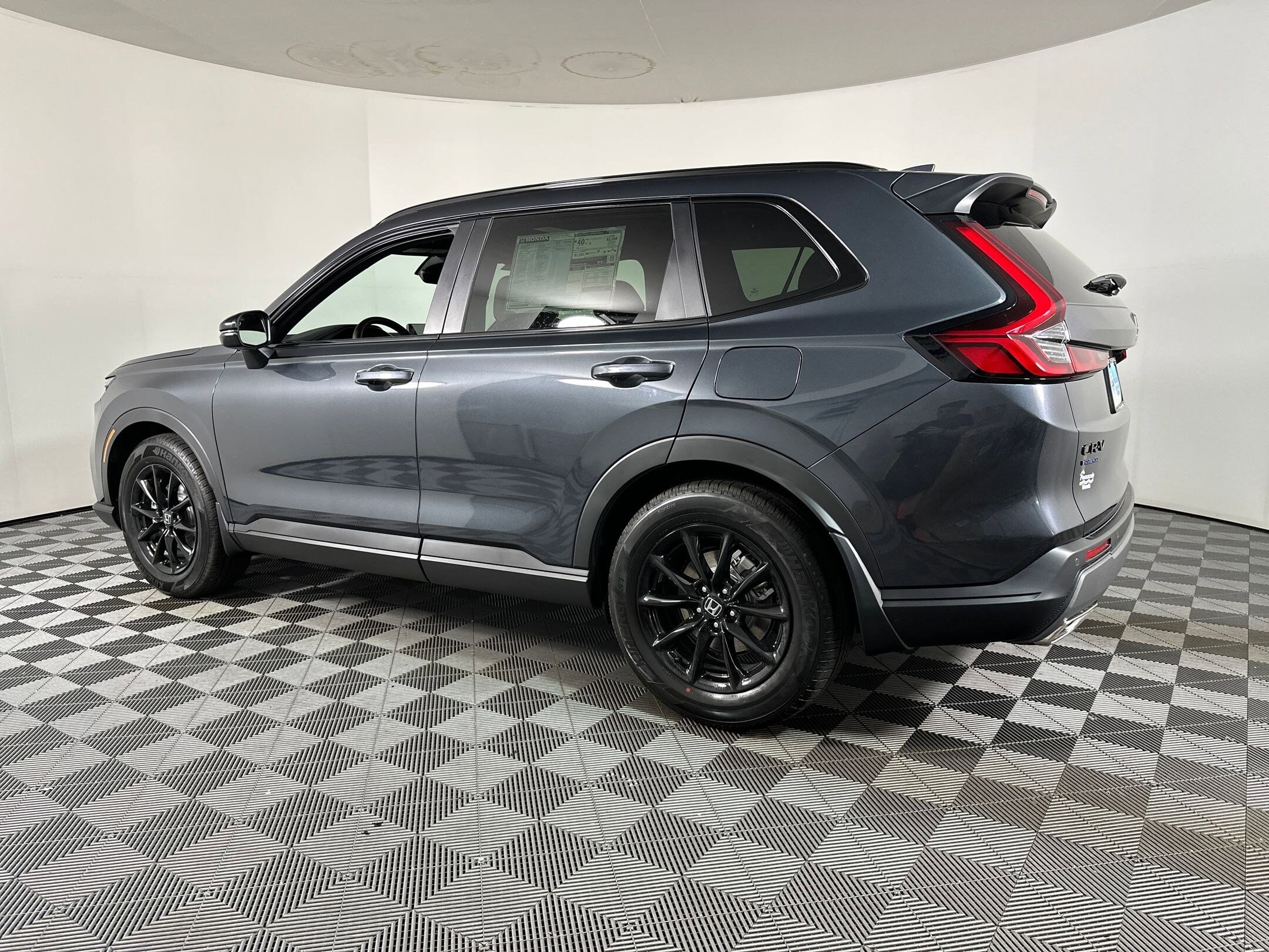 2026 Honda CR-V Hybrid Sport-L photo 2