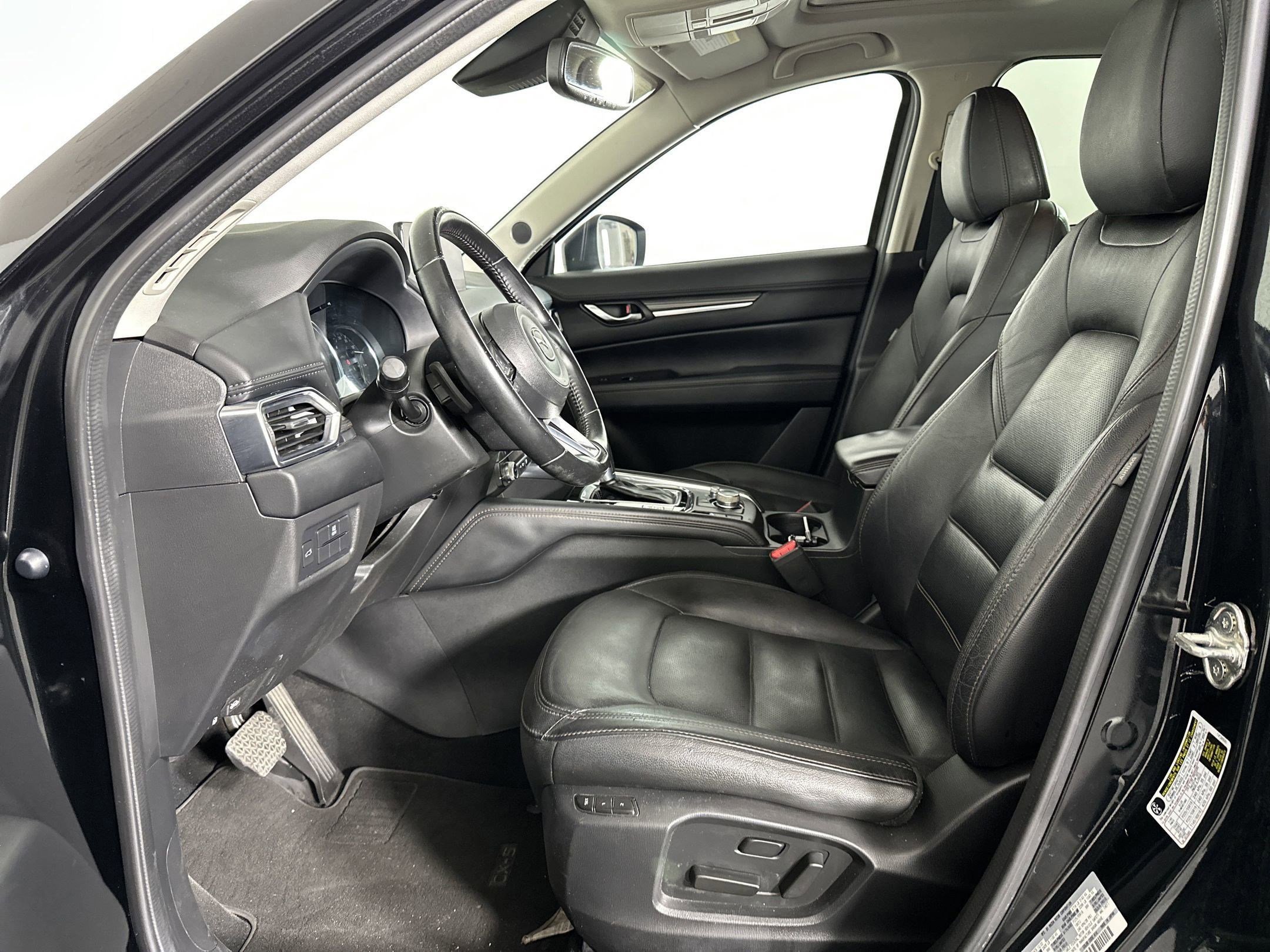 2023 Mazda CX-5 2.5 S Premium photo 2