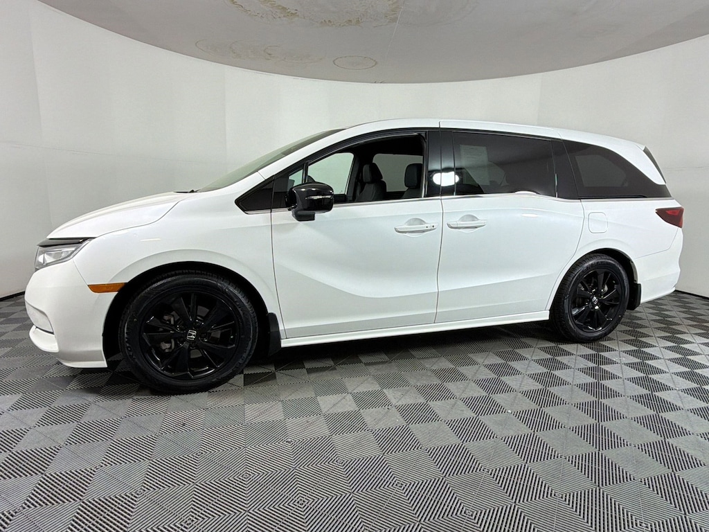 Used 2024 Honda Odyssey Sport Van