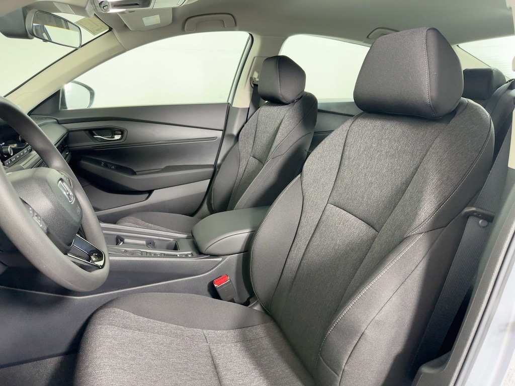 New 2025 Honda Accord LX Sedan