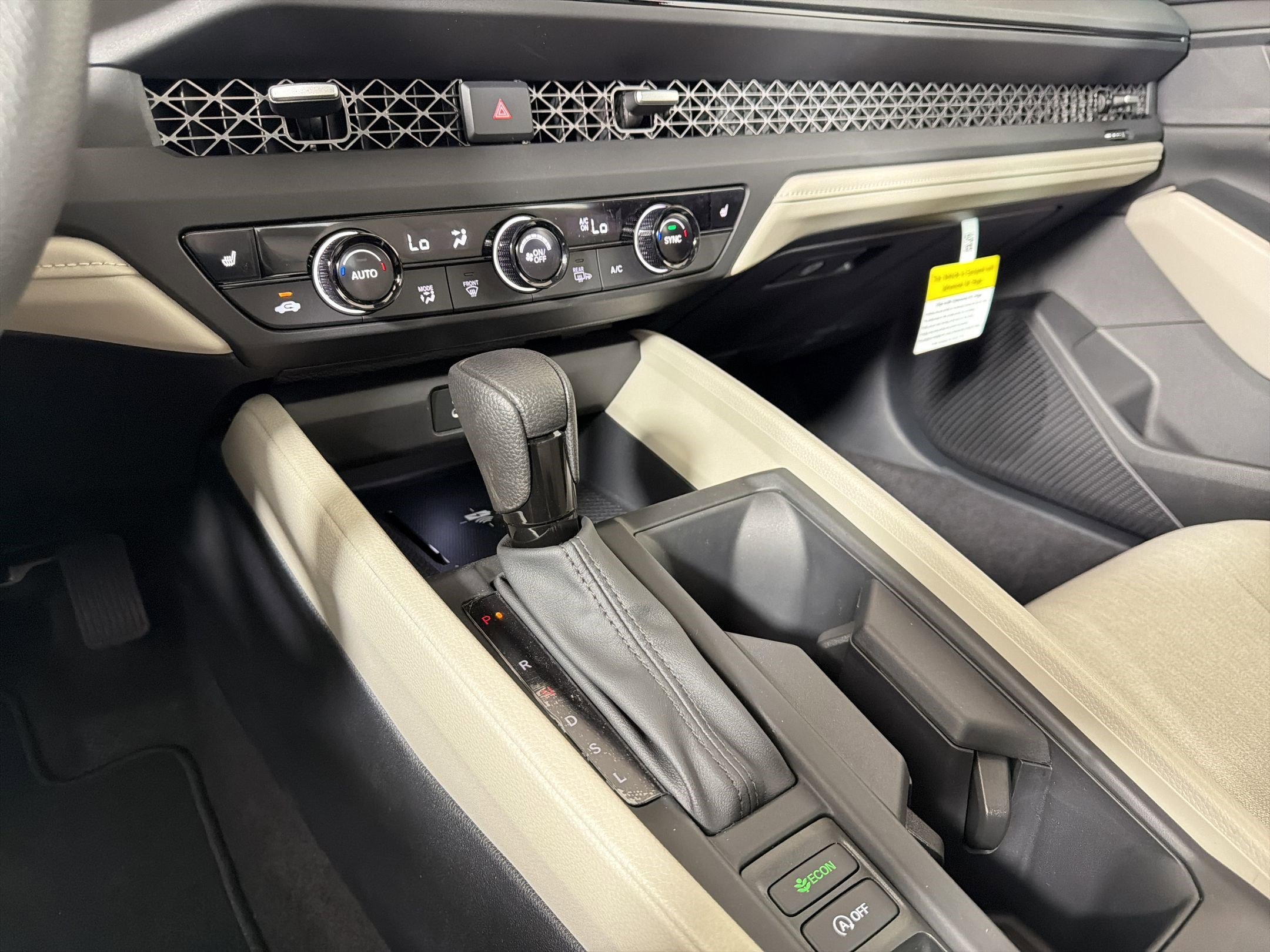 2026 Honda Accord SE - Photo 16