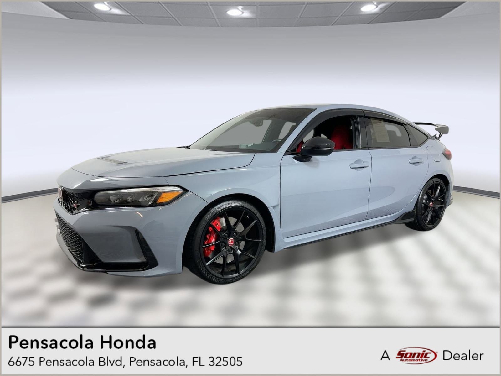 2024 Honda Civic Hatchback Type-R's photo