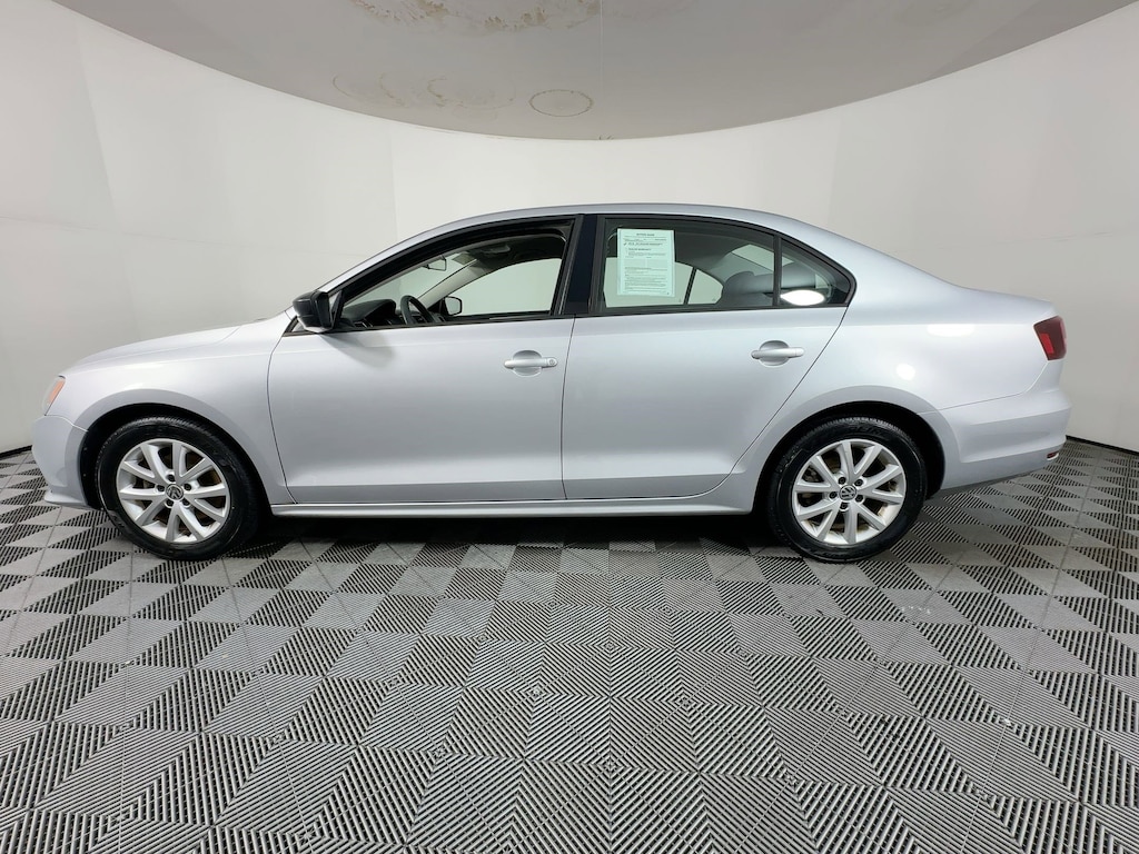 Used 2015 Volkswagen Jetta 1.8T SE Sedan