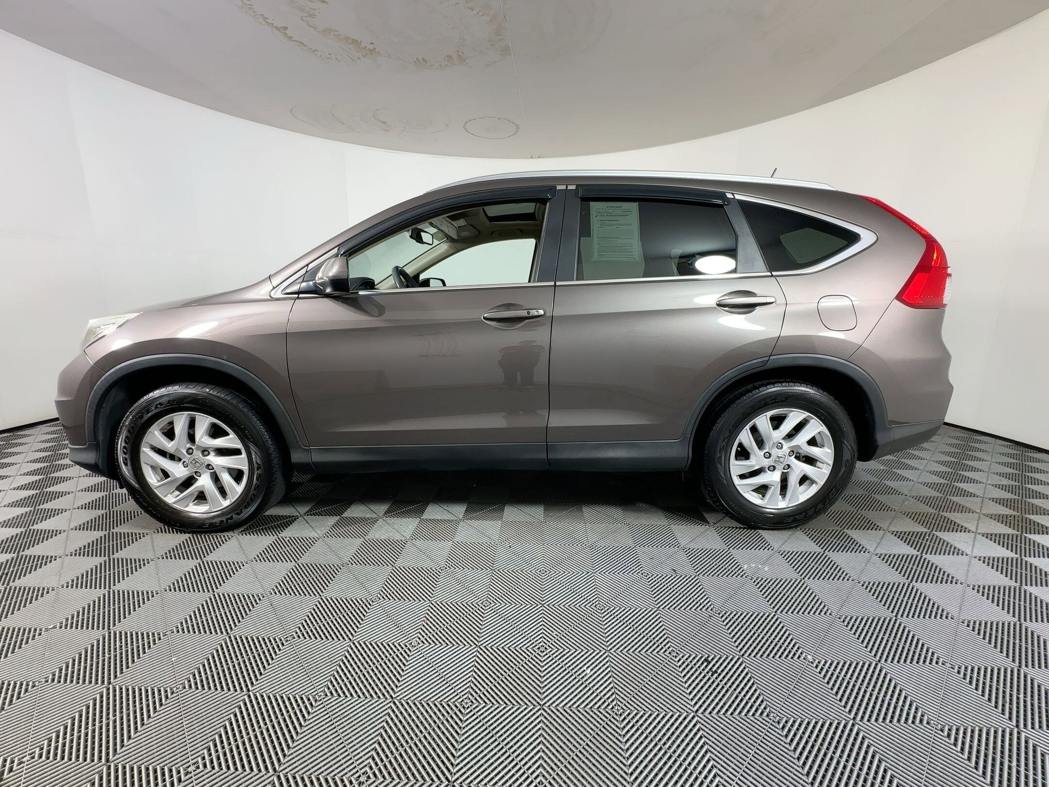 2015 Honda CR-V EX-L photo 2