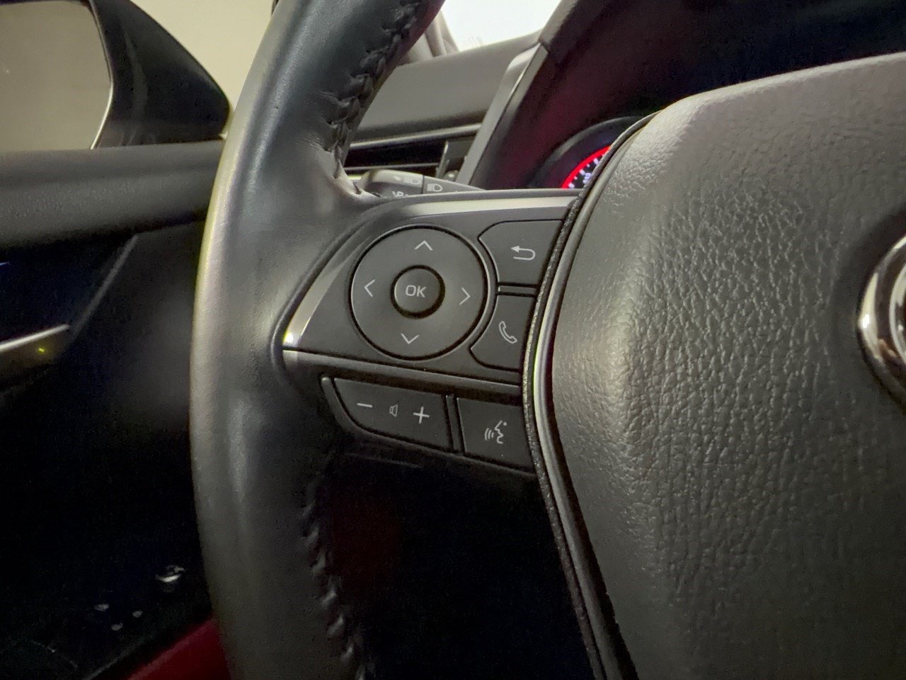 2023 Toyota Camry XSE - Photo 18