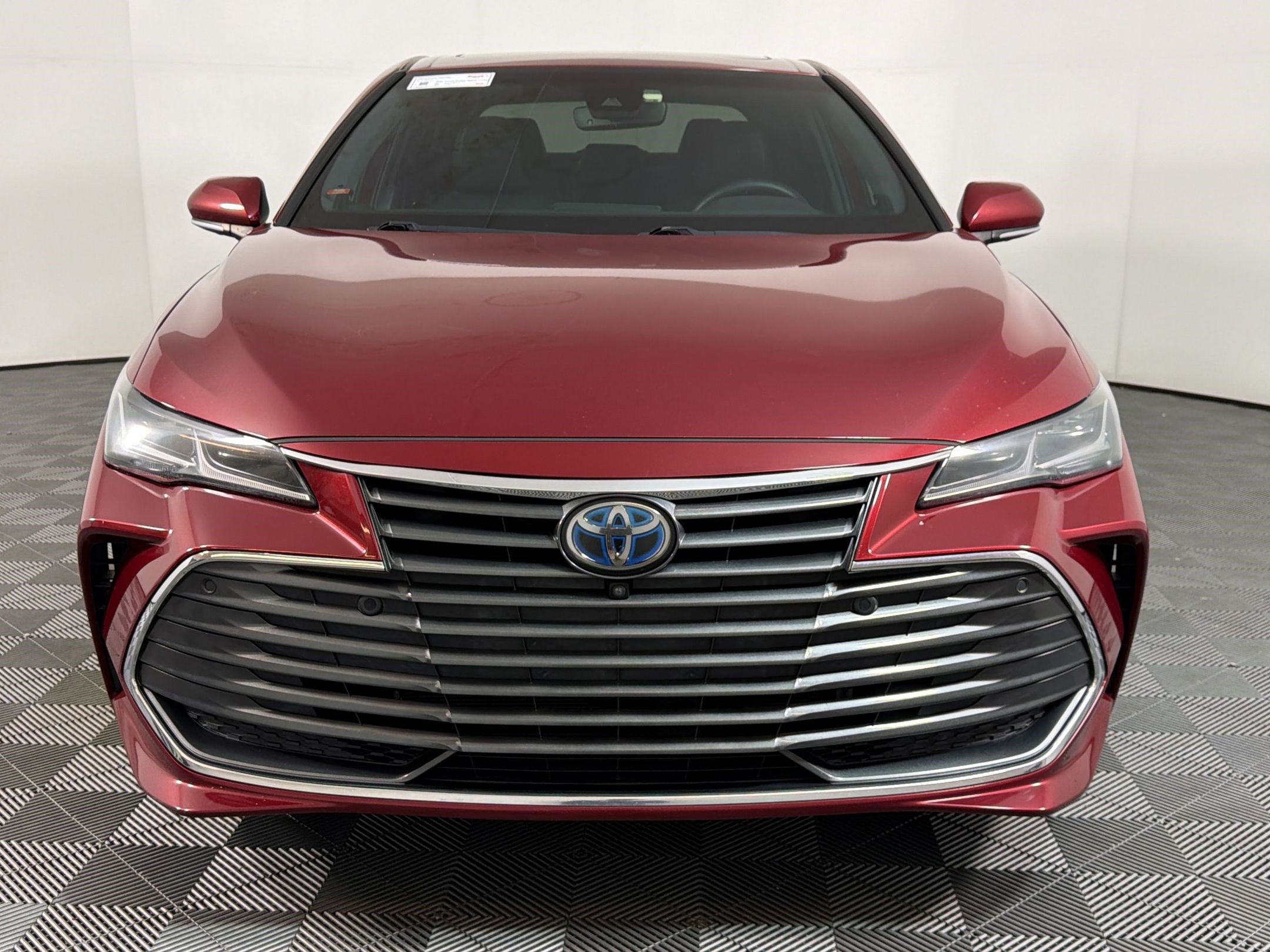 Avalon Hybrid Hybrid Limited Sedan