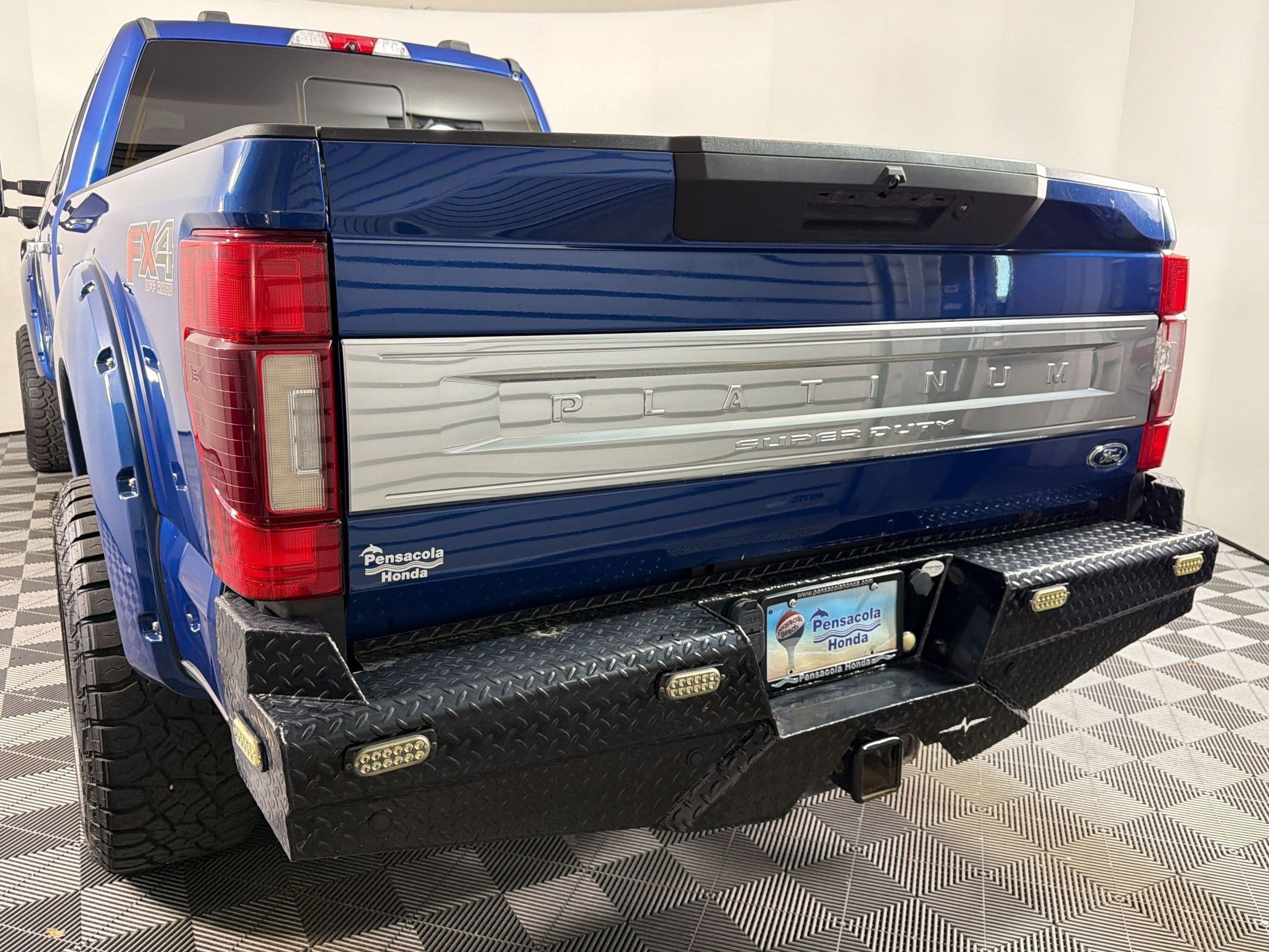 F-350 Platinum Truck Crew Cab