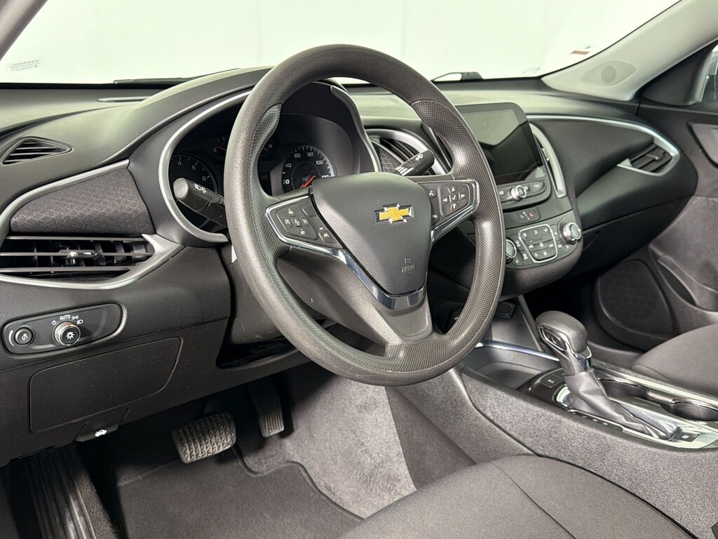 Used 2024 Chevrolet Malibu LT Sedan