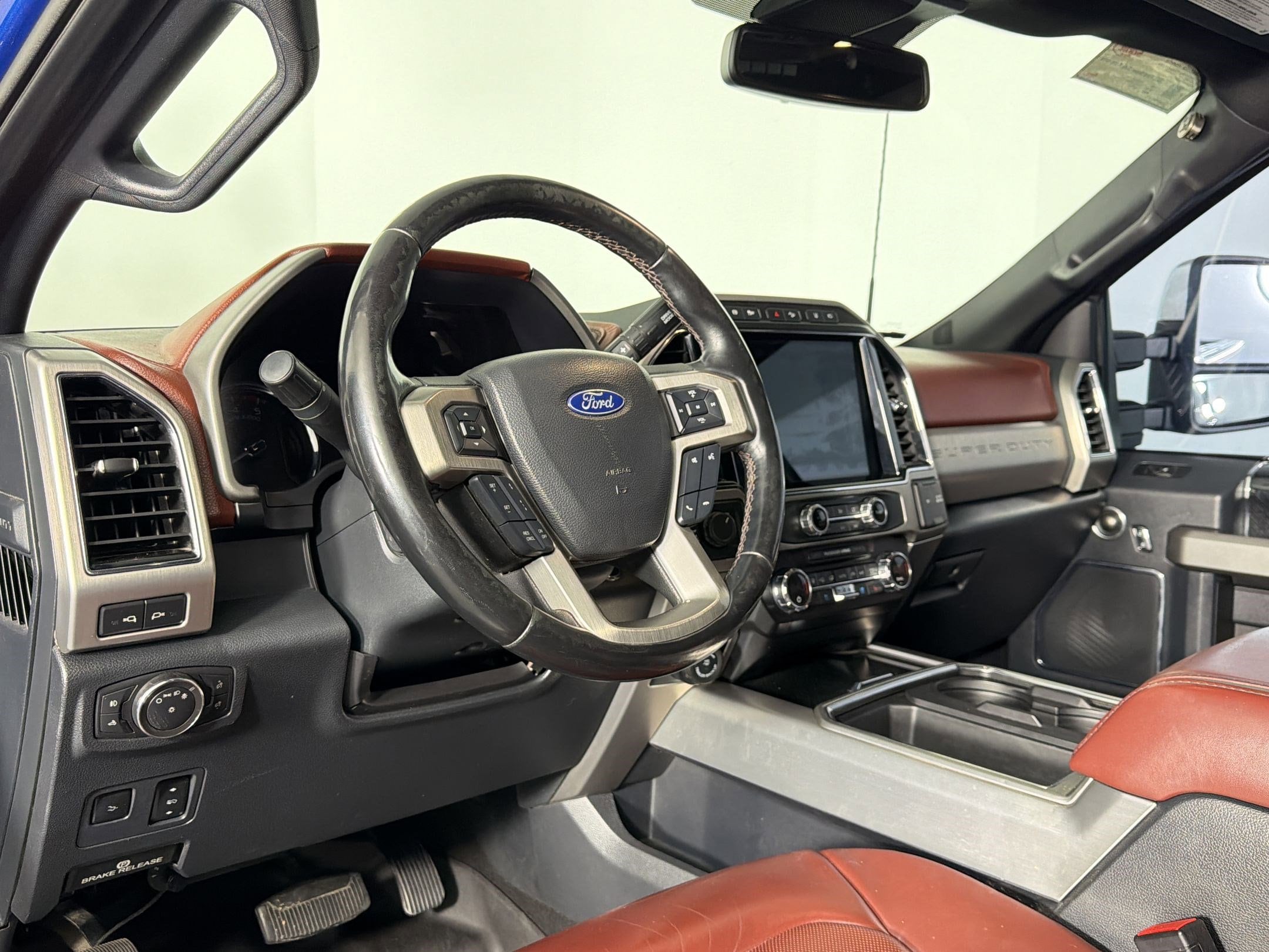 F-350 Platinum Truck Crew Cab