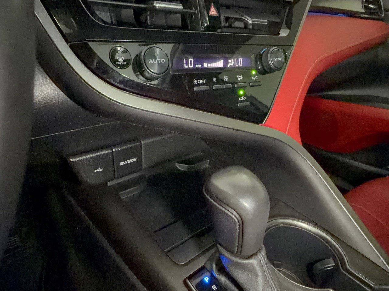 2023 Toyota Camry XSE - Photo 22