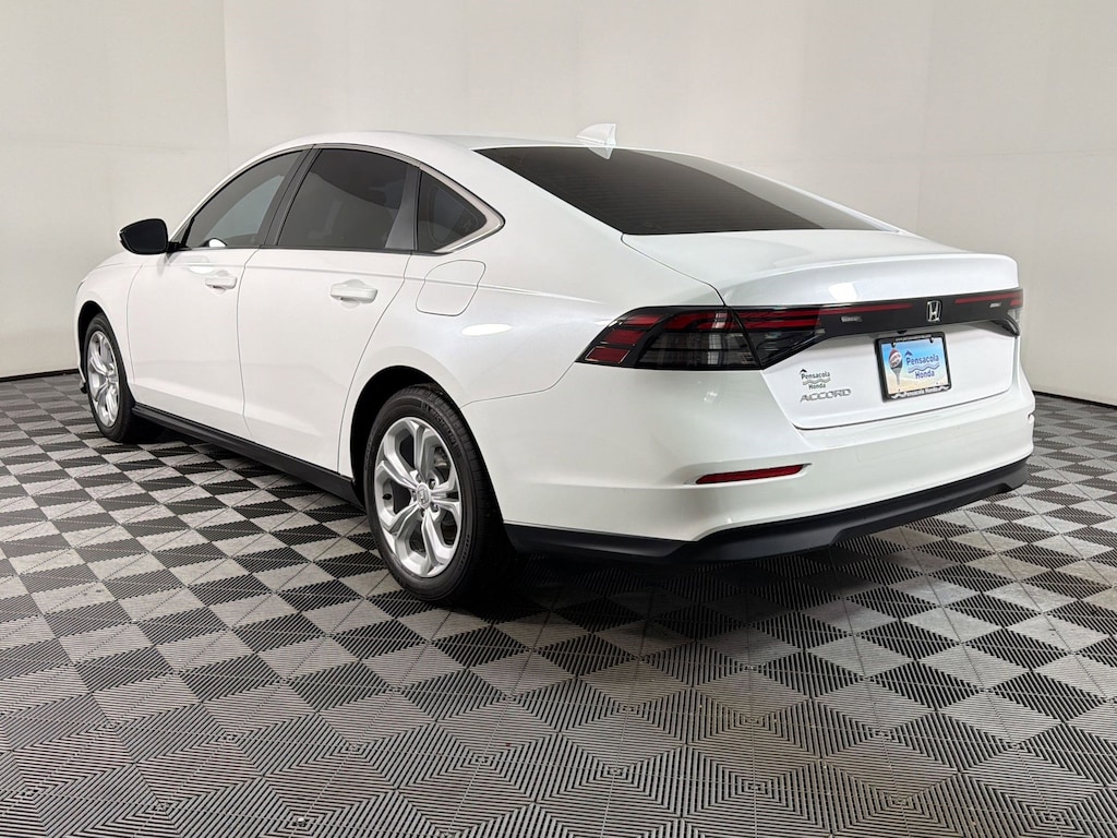 Used 2025 Honda Accord LX Sedan