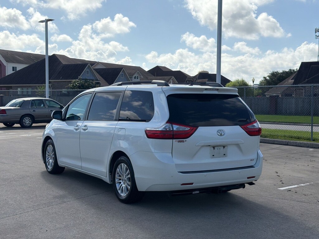 Used 2015 Toyota Sienna XLE AAS Van