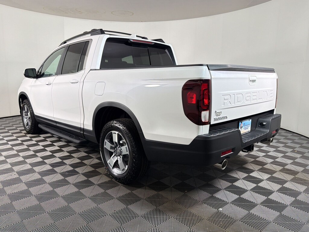 New 2026 Honda Ridgeline RTL Truck Crew Cab